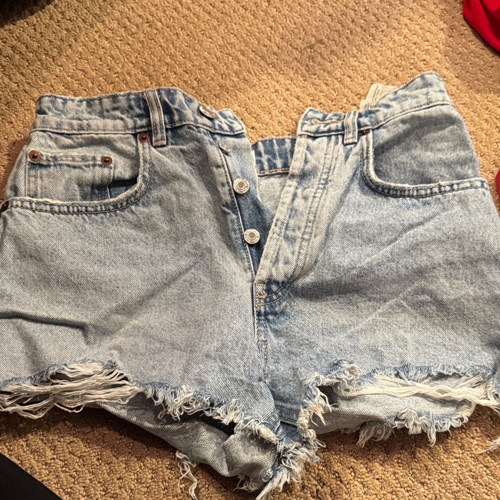 Denim Frayed Hem Women Shorts Zara